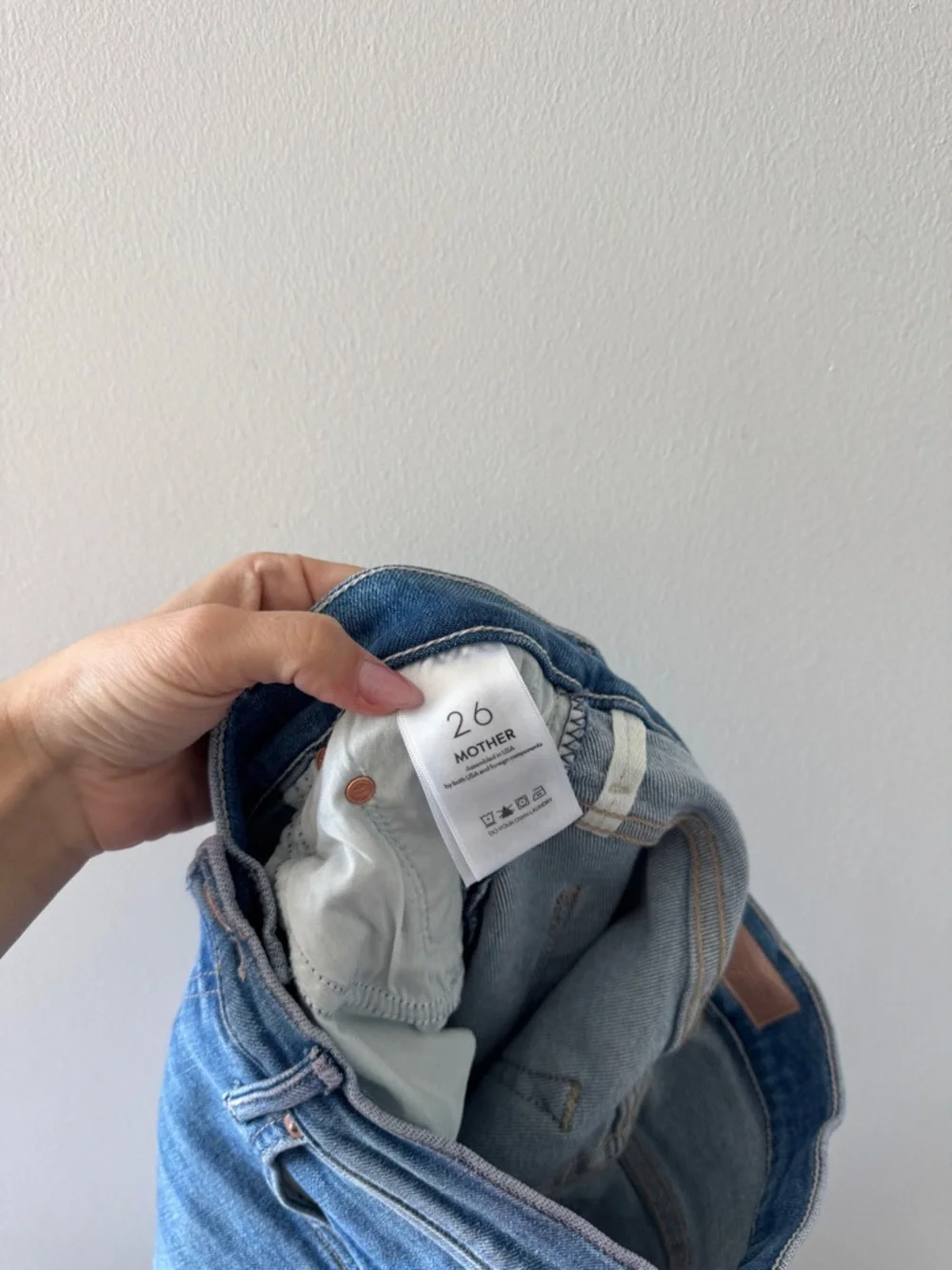 MOTHER The Insider Crop Step Fray Jeans in Out Of The Blue 26 - Picture 7 of 8